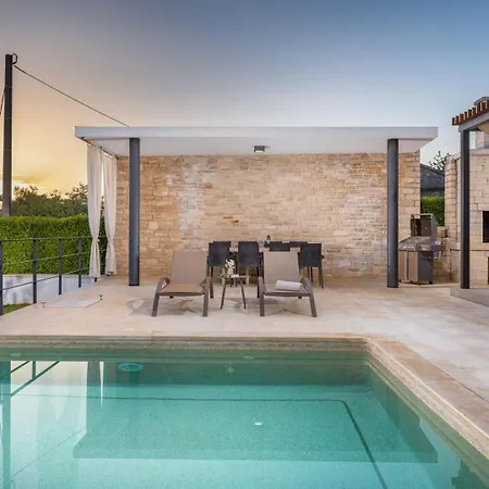 Terra Bianca Villa *